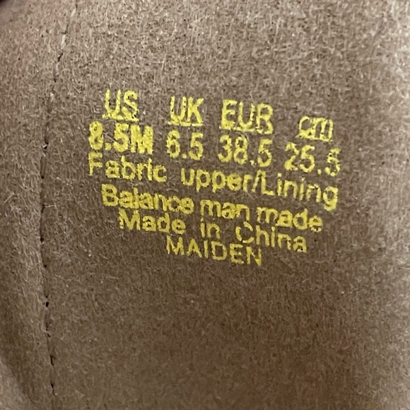 Block Heel Sandal - Picture 8 of 8